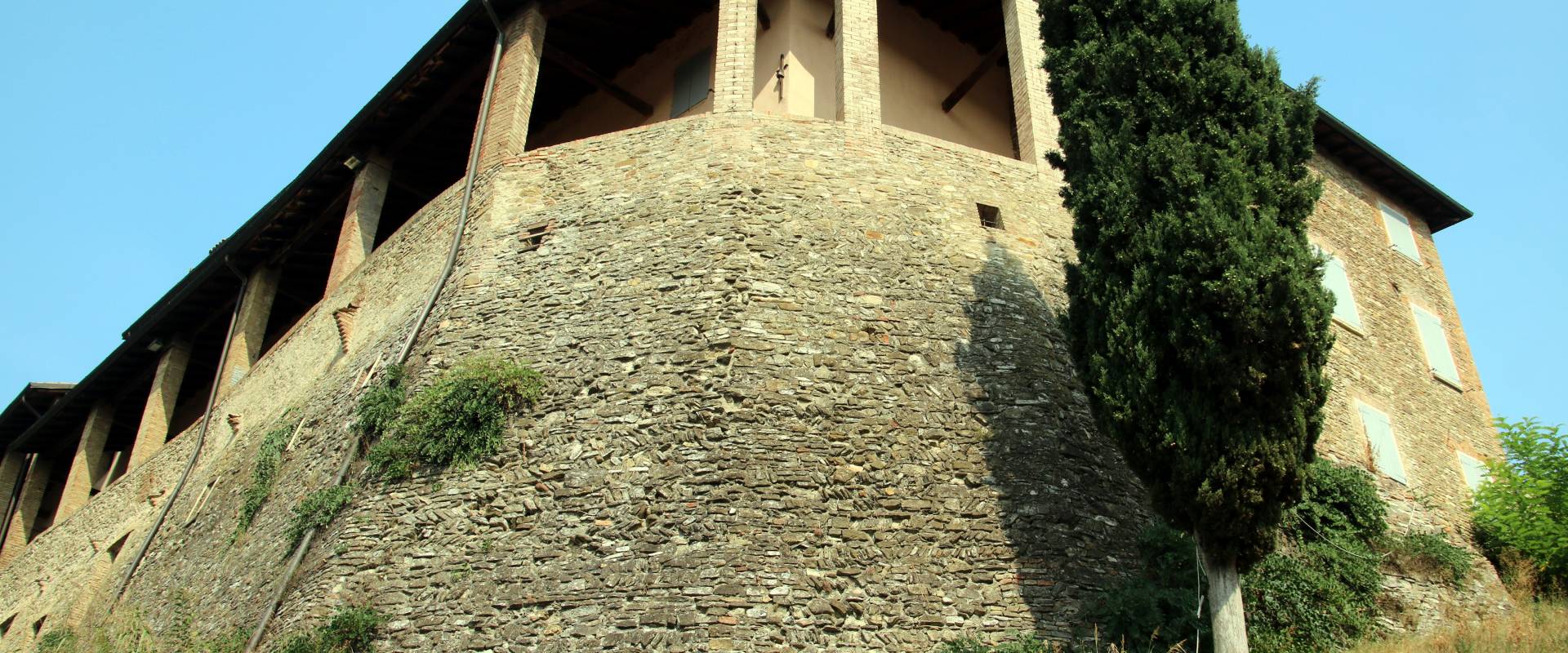 Castello di Levizzano Rangone 06 photo by Mongolo1984
